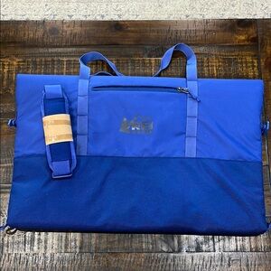 REI Packable Cooler Seat removable shoulder strap EUC